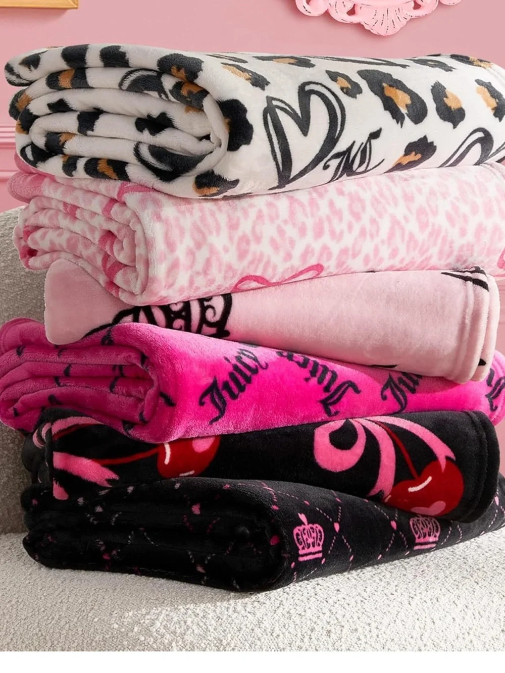 Juicy couture leopard bows plush throw blanket 50 x 70